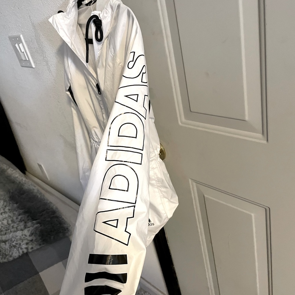 ADIDAS // Windbreaker Jacket - Picture 4 of 4